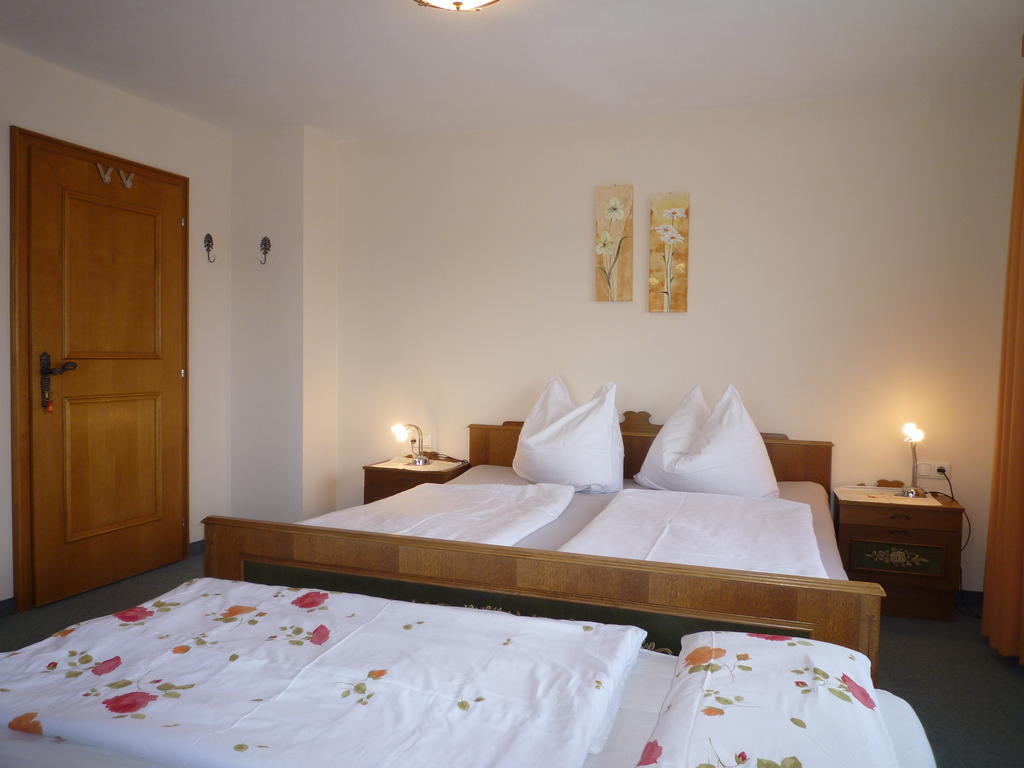 Ferienwohnung Haus Glanzern Westendorf Zimmer foto