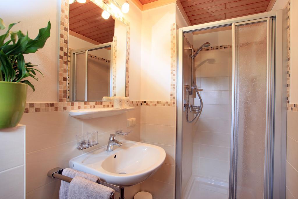 Ferienwohnung Haus Glanzern Westendorf Zimmer foto