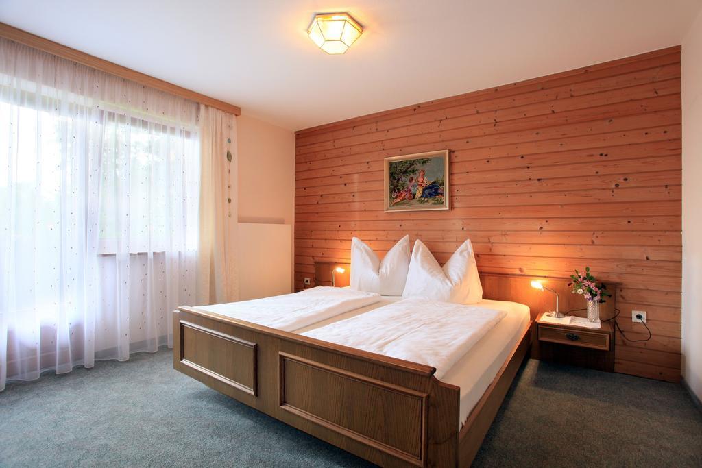 Ferienwohnung Haus Glanzern Westendorf Zimmer foto